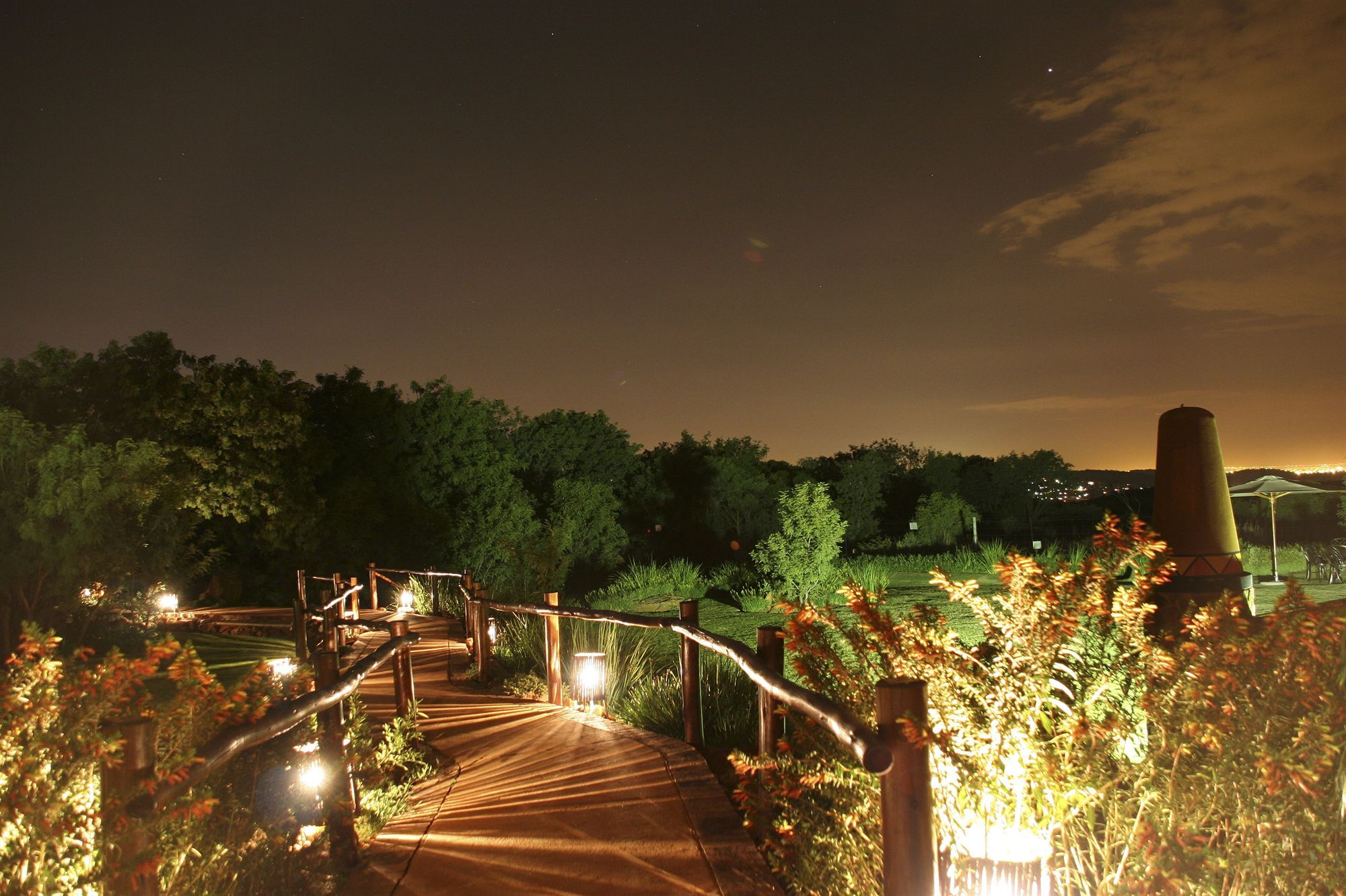 Thaba Eco Hotel Johannesburg Dış mekan fotoğraf